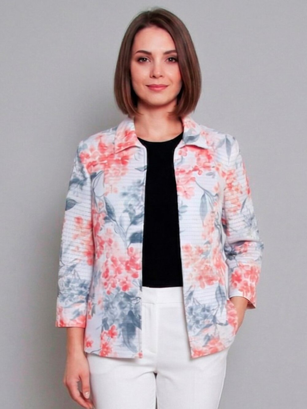 Alfred Dunner Women's Petite Rose Hill Hydrangea Jacket